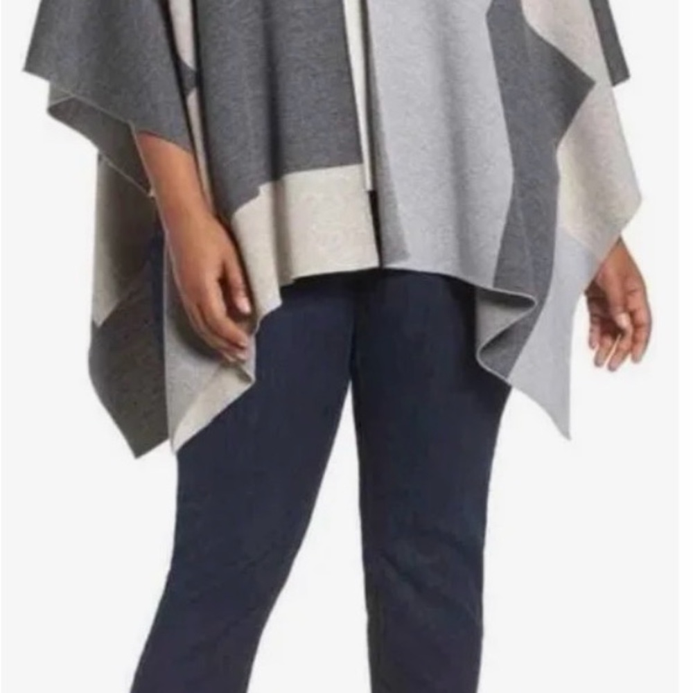Eileen Fisher Two-Tone Gray Poncho